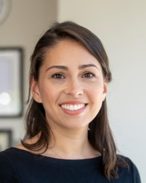 Beverly Smits, MBA Headshot